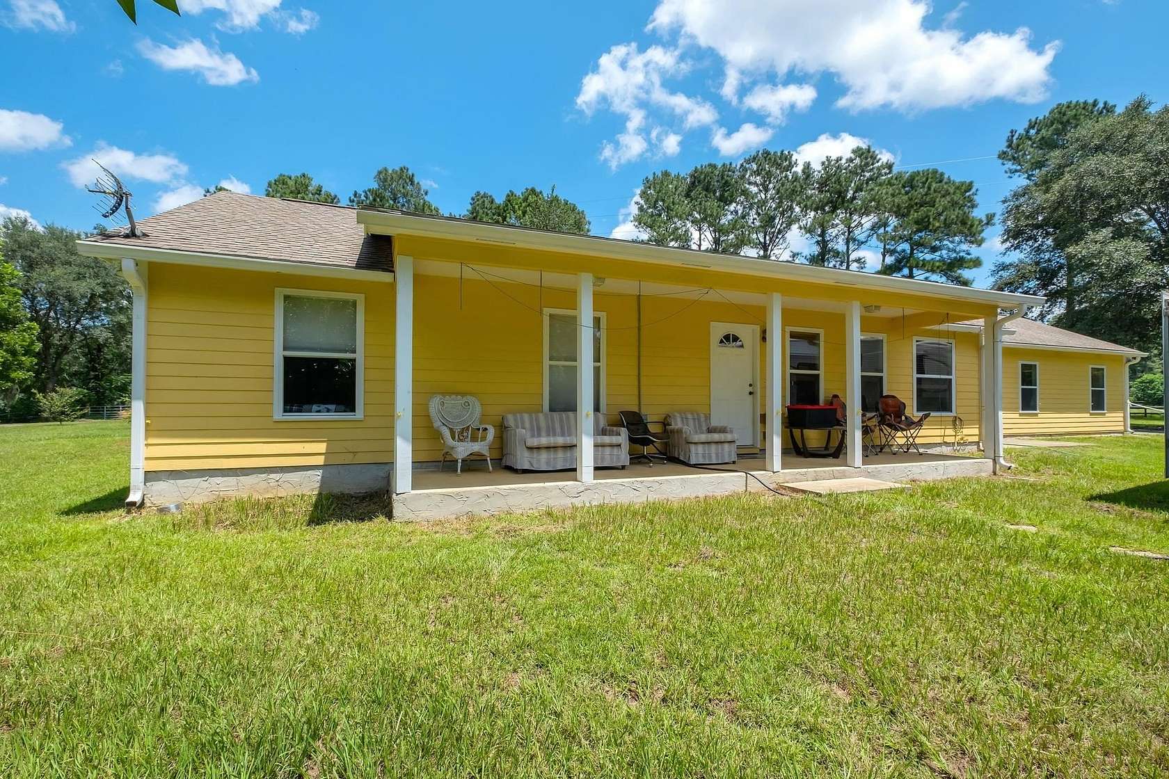 12.1 Acres of Land with Home for Sale in Tallahassee, Florida