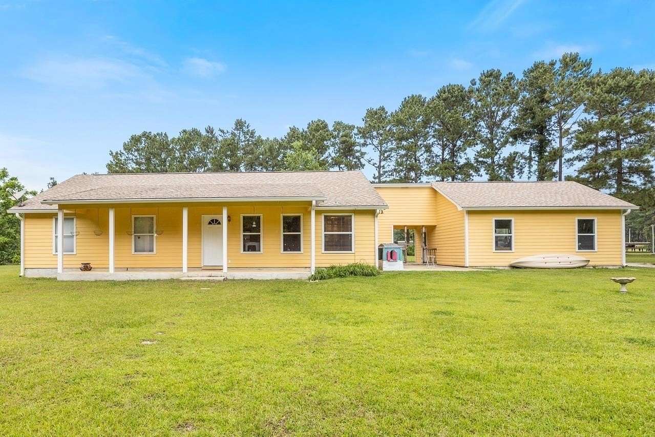 12.1 Acres of Land with Home for Sale in Tallahassee, Florida