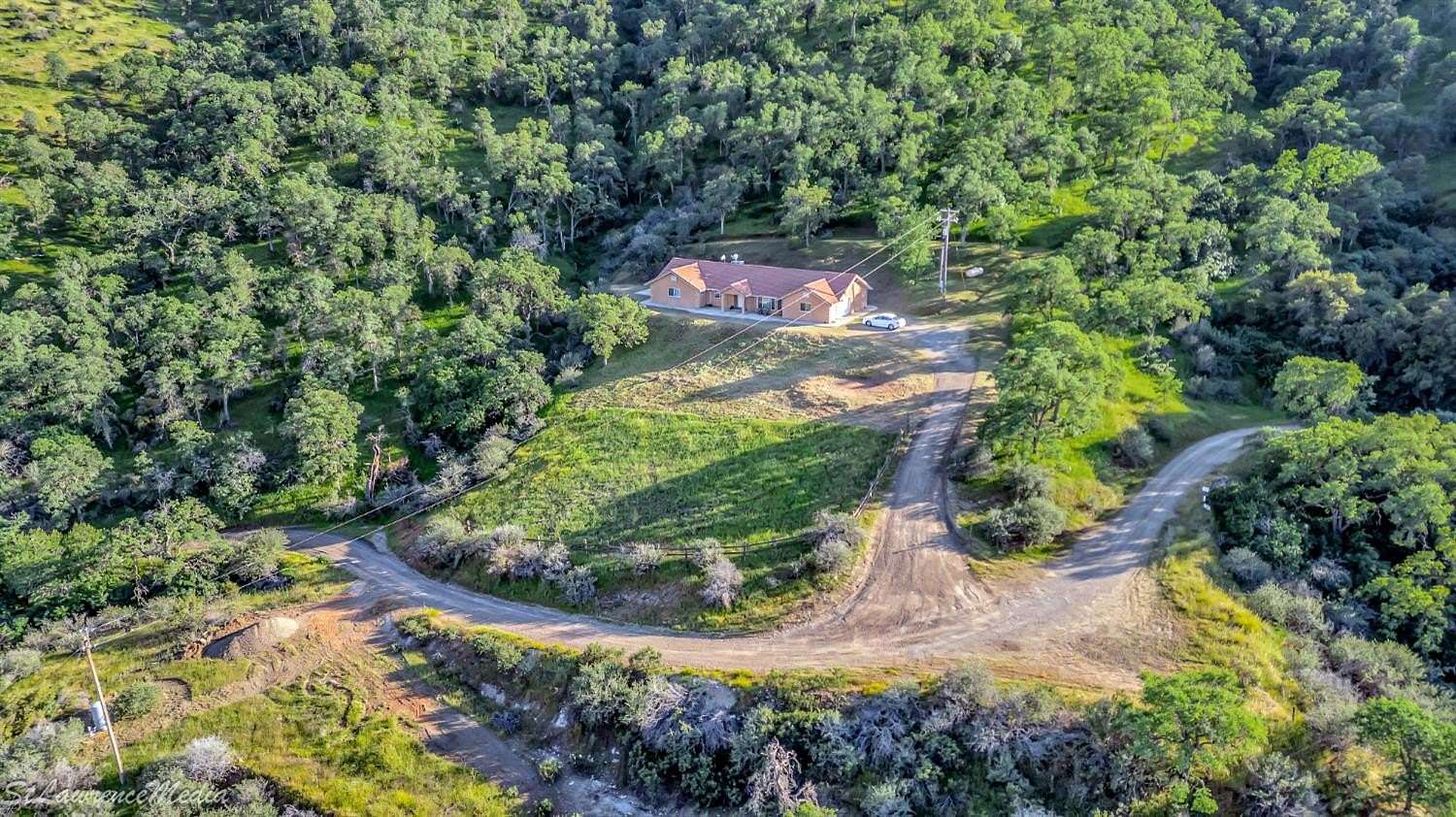 20 Acres of Land with Home for Sale in Clovis, California