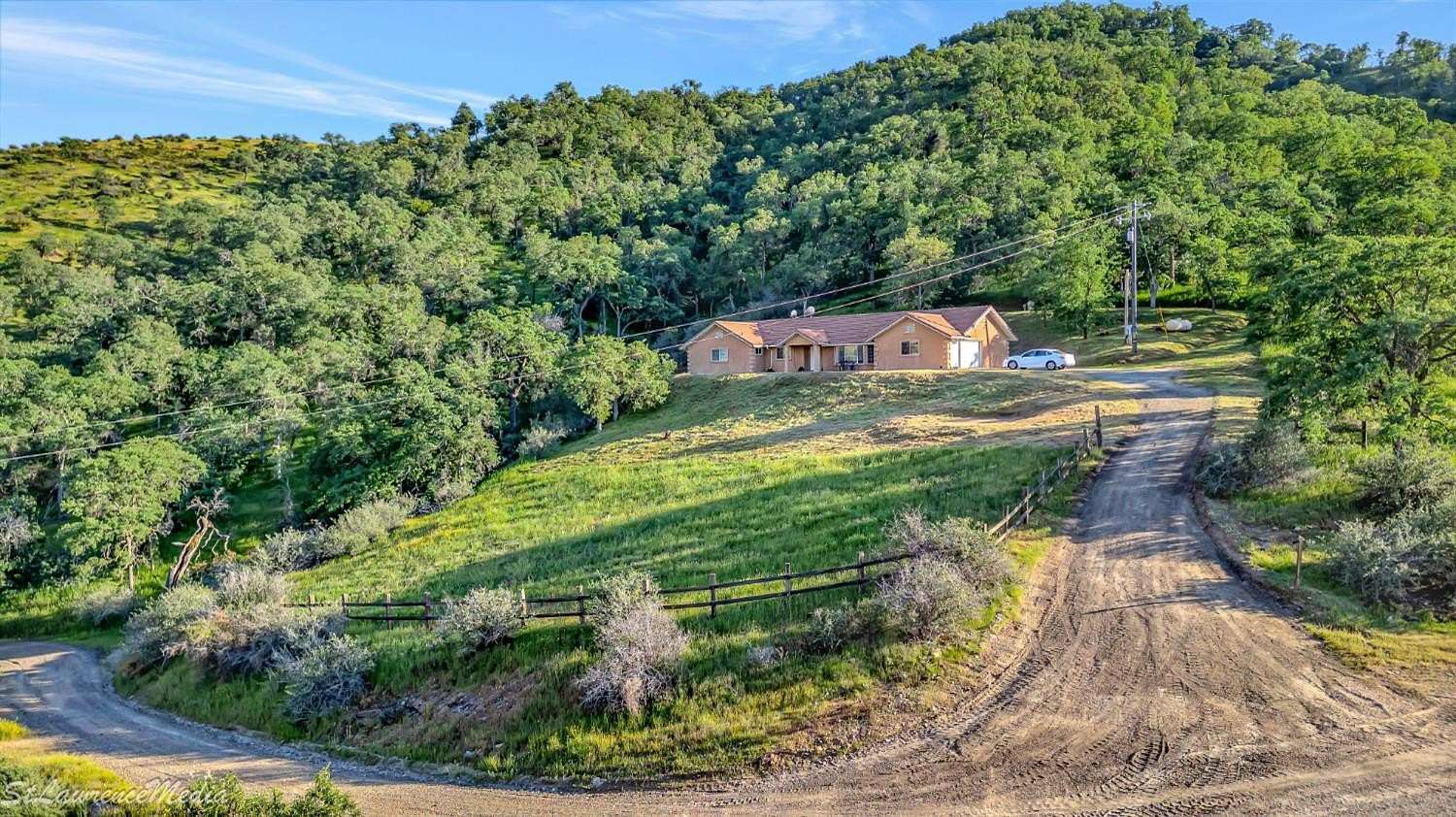 20 Acres of Recreational Land with Home for Sale in Clovis, California
