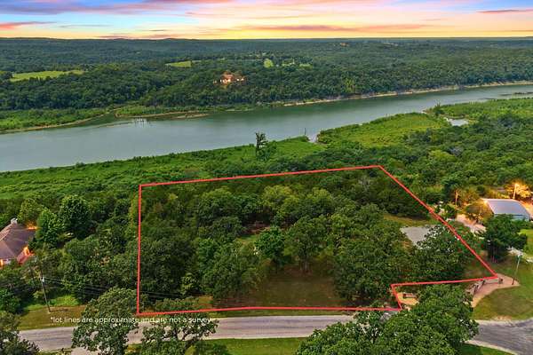 4 Acres of Residential Land for Sale in Kissee Mills, Missouri