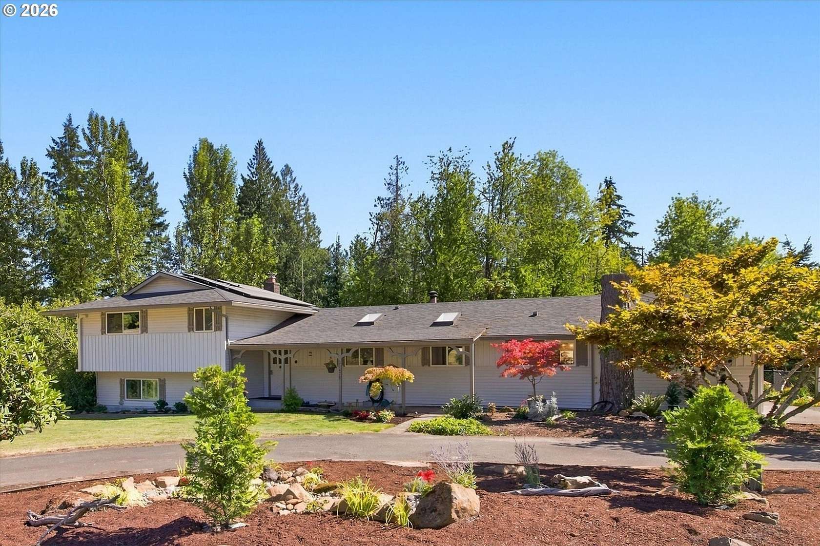 3.14 Acres of Land with Home for Sale in Oregon City, Oregon
