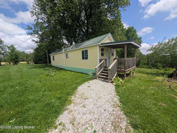 34.9 Acres of Recreational Land with Home for Lease in Madison, Indiana