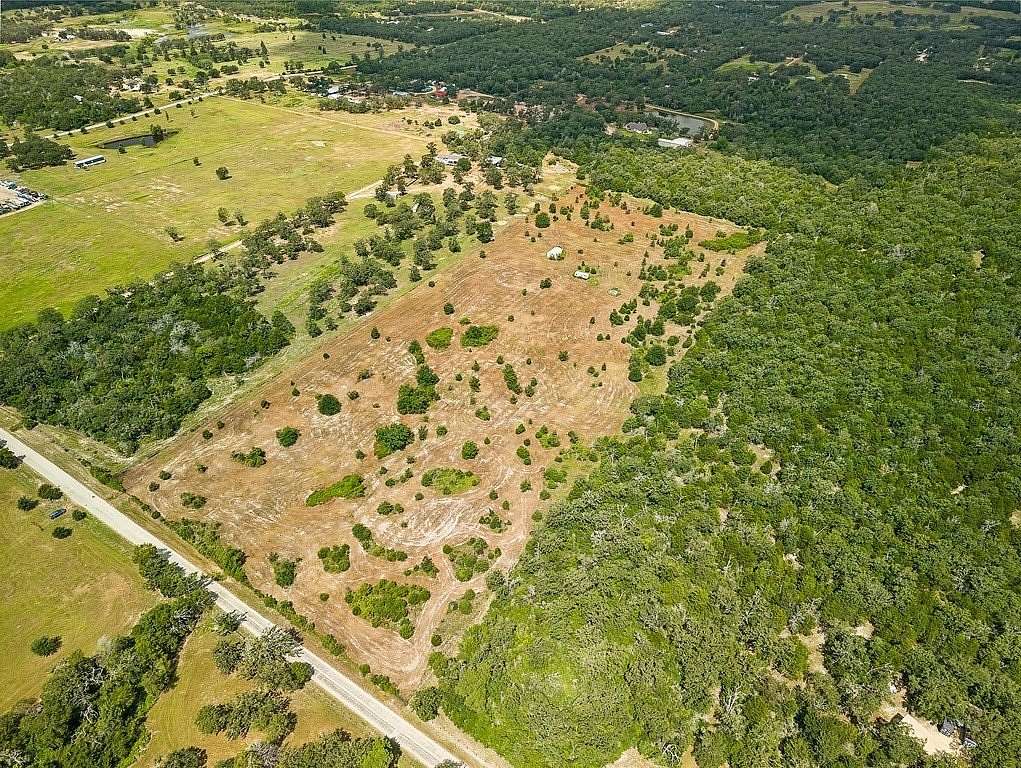 14.6 Acres of Land for Sale in Ledbetter, Texas