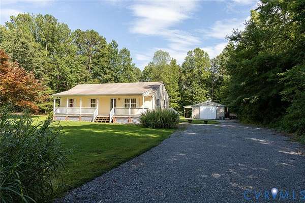 5.4 Acres of Land with Home for Sale in Hanover, Virginia