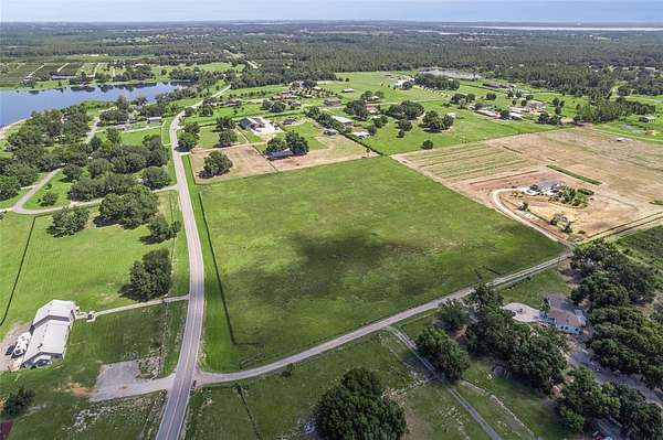 9.49 Acres of Residential Land for Sale in Clermont, Florida