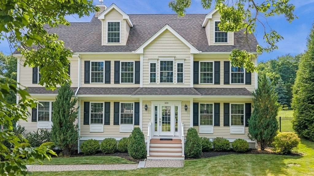 4.4 Acres of Land with Home for Sale in Topsfield, Massachusetts