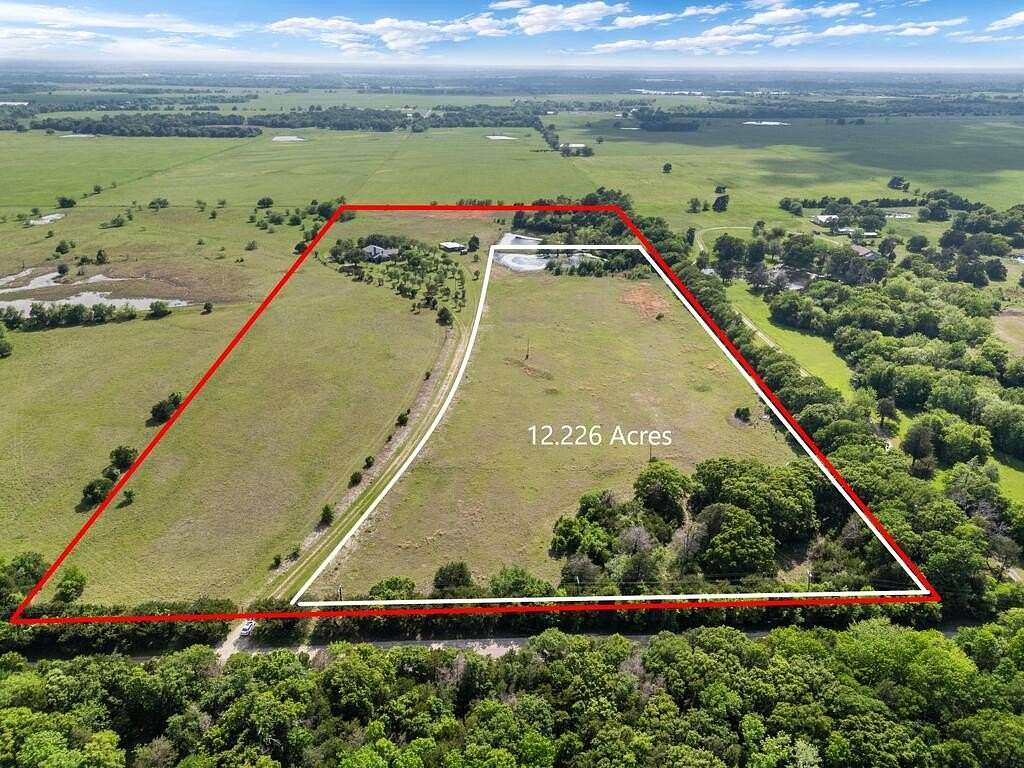 12.3 Acres of Land for Sale in Wills Point, Texas