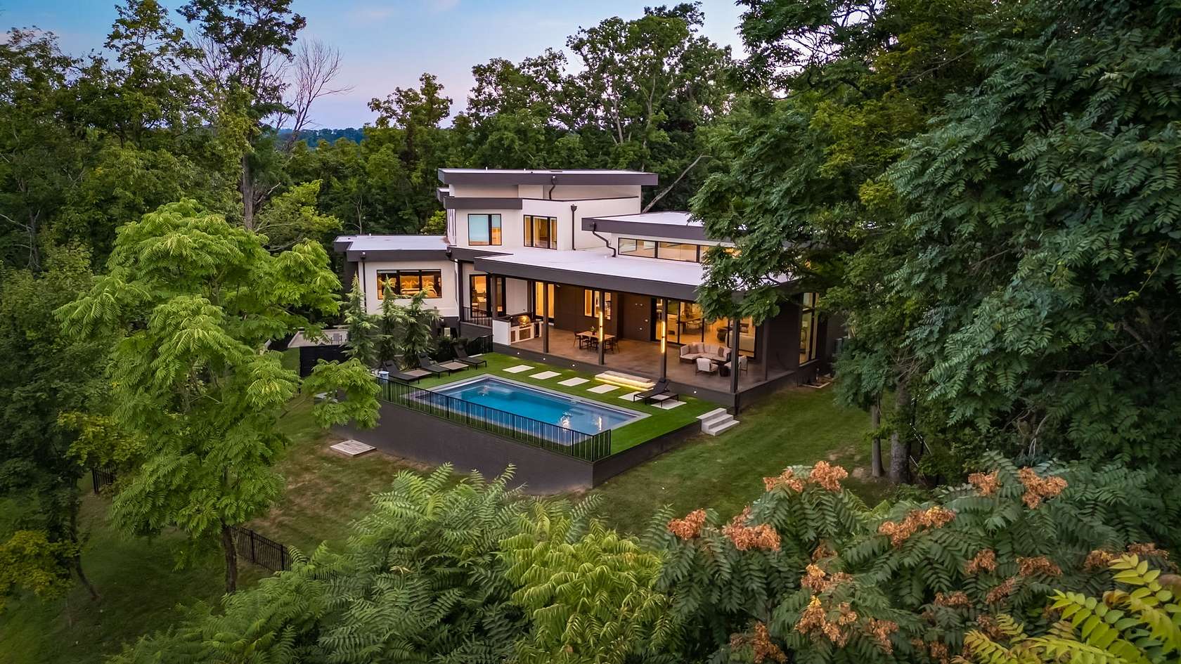 5 Acres of Land with Home for Sale in Nashville, Tennessee