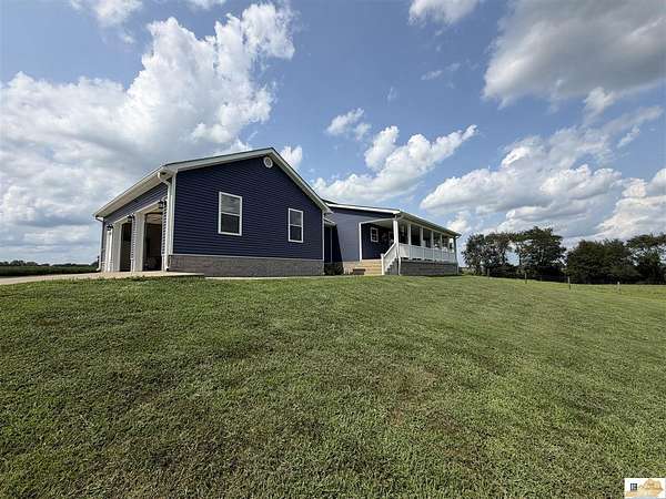 11 Acres of Land with Home for Sale in Cave City, Kentucky