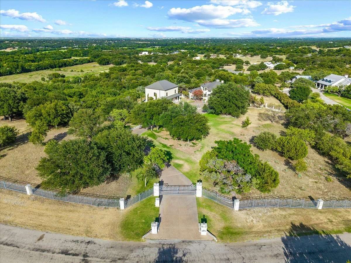 3.9 Acres of Land with Home for Sale in Aledo, Texas