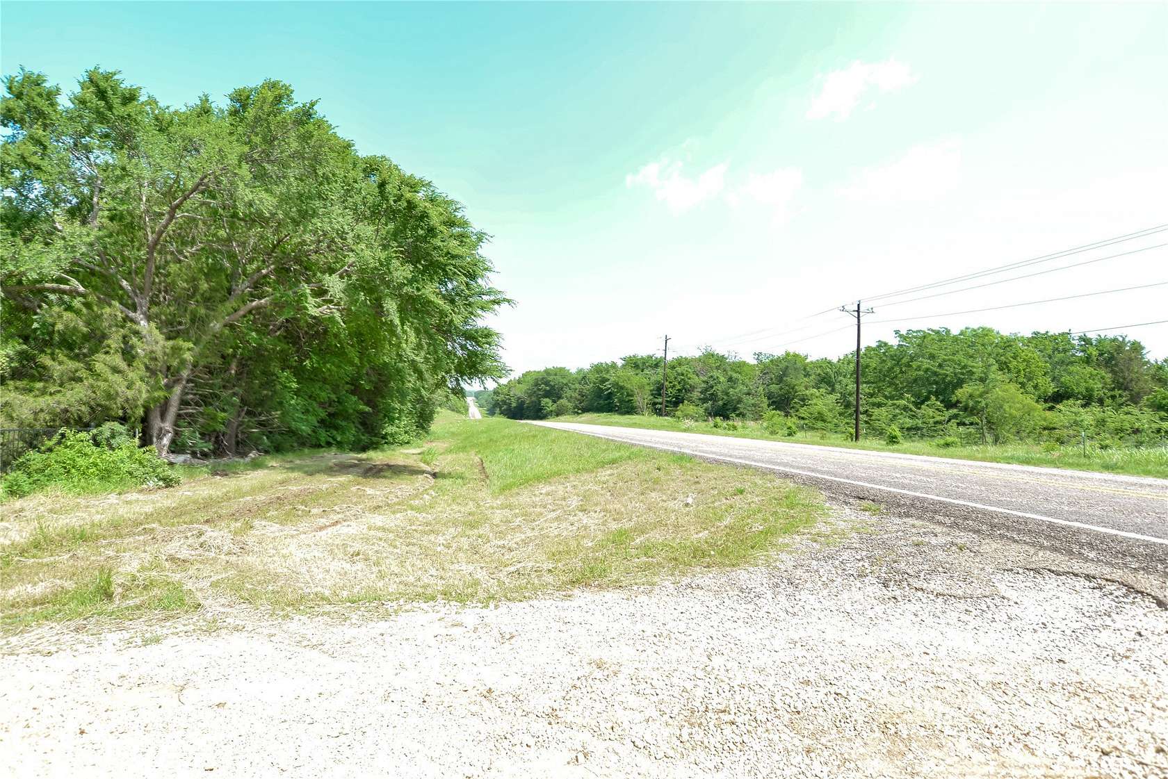 10 Acres of Residential Land for Sale in Sadler, Texas