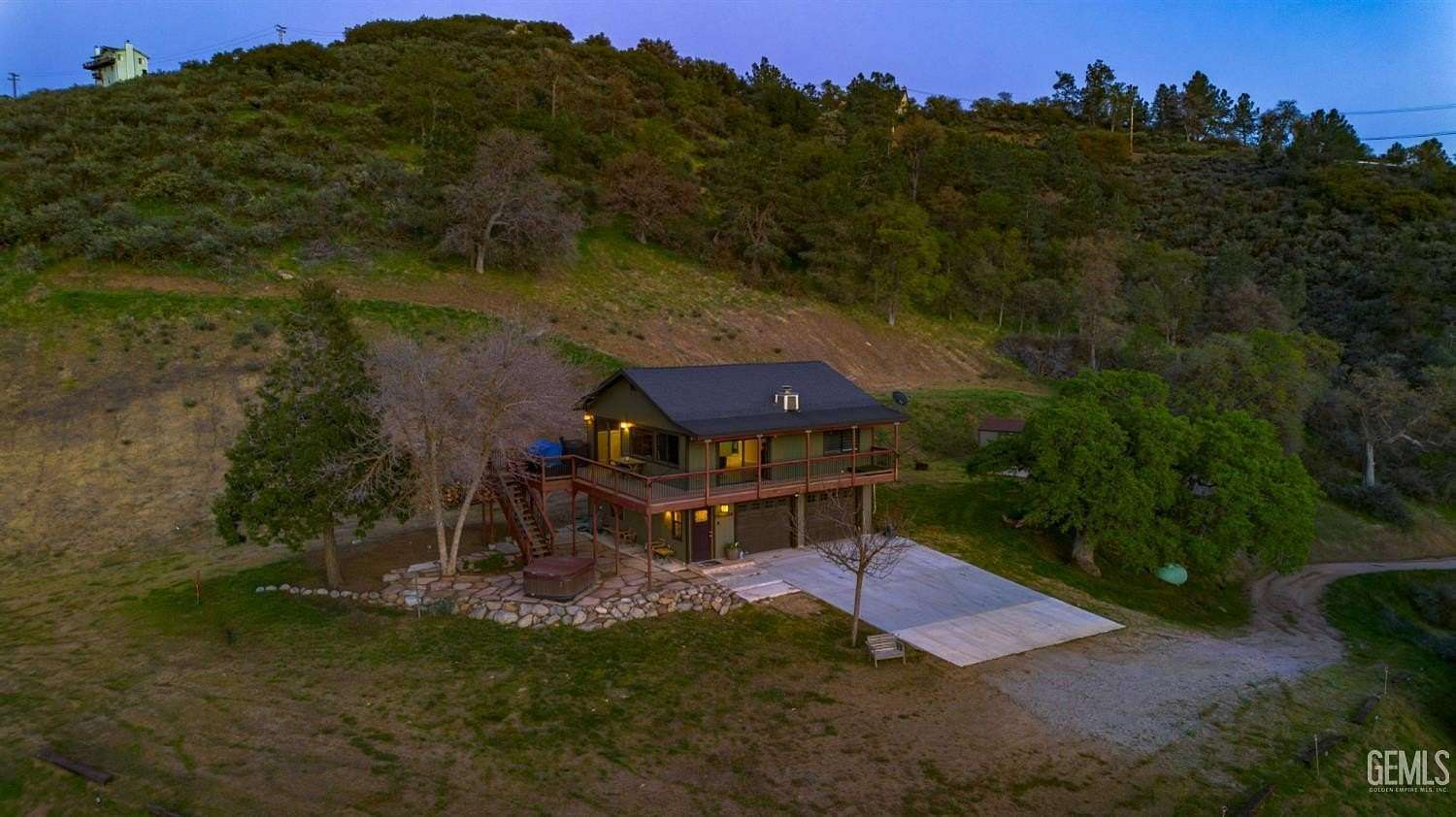 6.63 Acres of Land with Home for Sale in Tehachapi, California