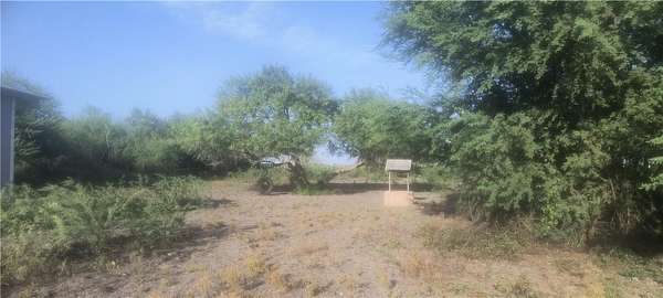 2.69 Acres of Land for Sale in Sinton, Texas