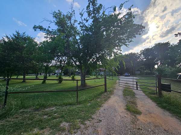 5.13 Acres of Land with Home for Sale in Newark, Texas
