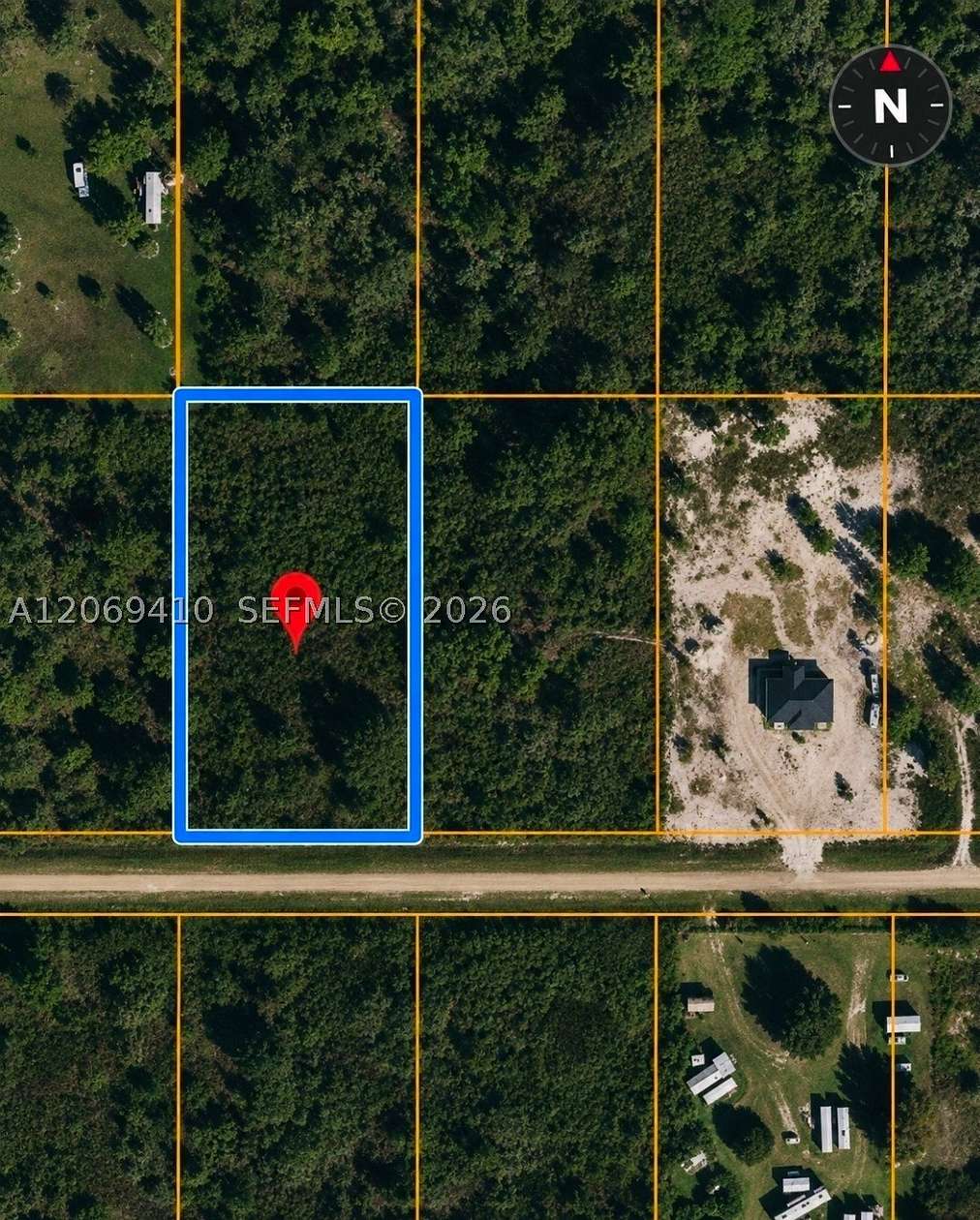 1.25 Acres of Residential Land for Sale in Okeechobee, Florida