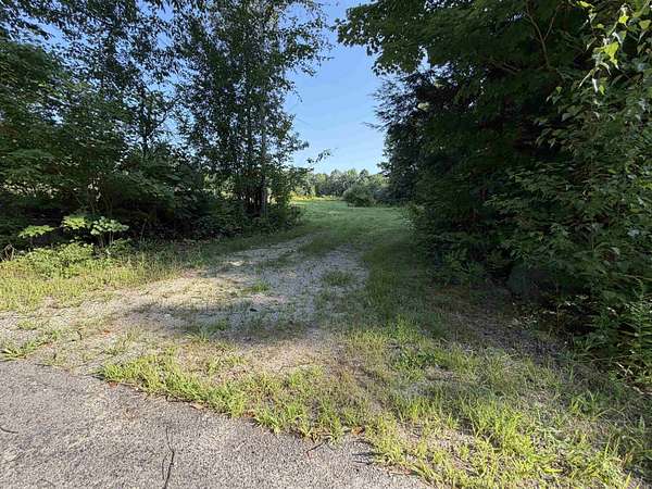3.37 Acres of Residential Land for Sale in Peterborough, New Hampshire