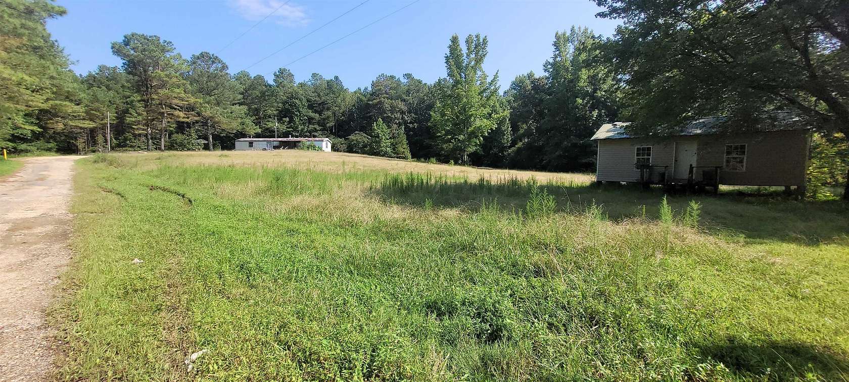 6 Acres of Land with Home for Sale in Haleyville, Alabama