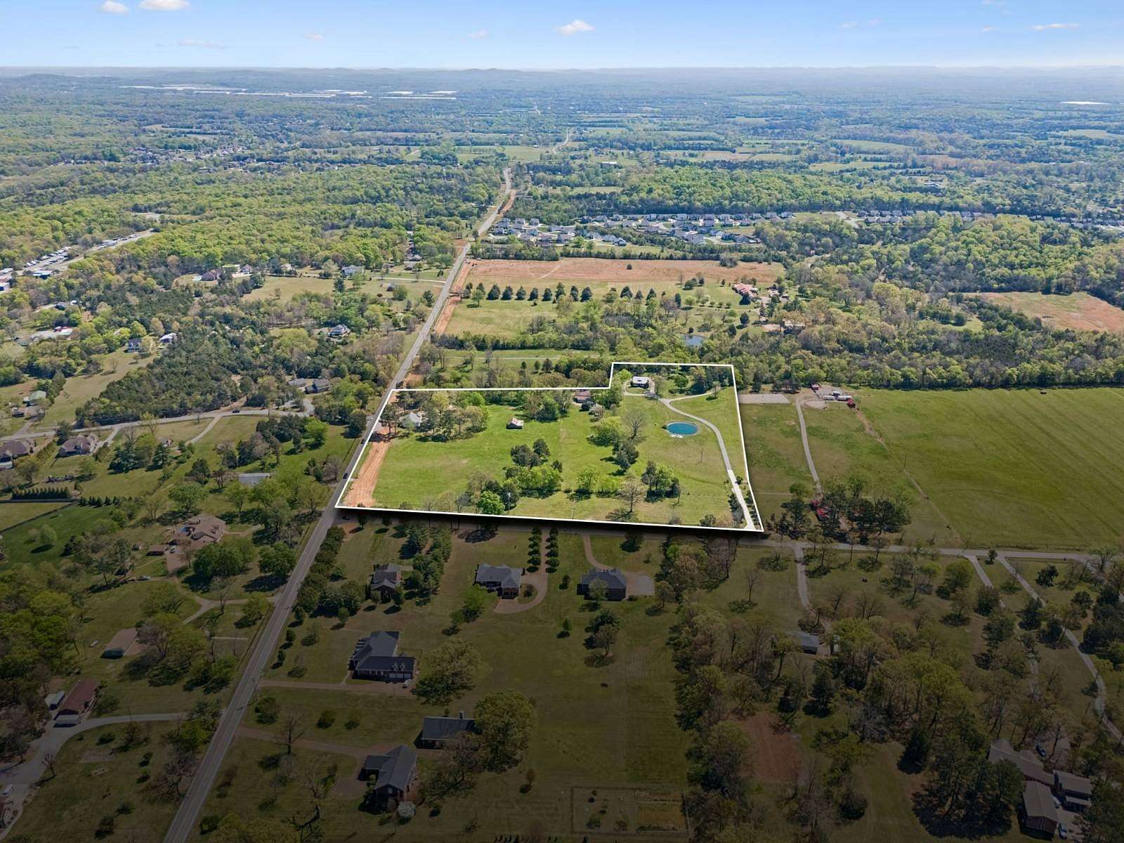 6.53 Acres of Land with Home for Sale in Mount Juliet, Tennessee