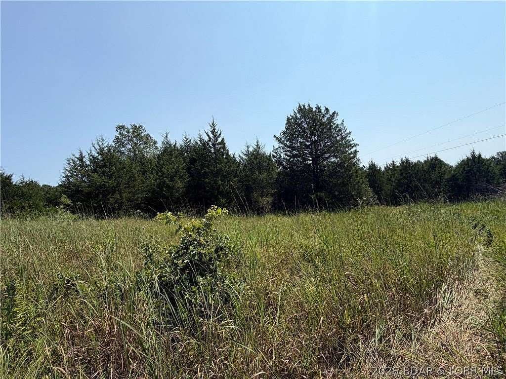 41 Acres of Recreational & Residential Land for Sale in Versailles, Missouri