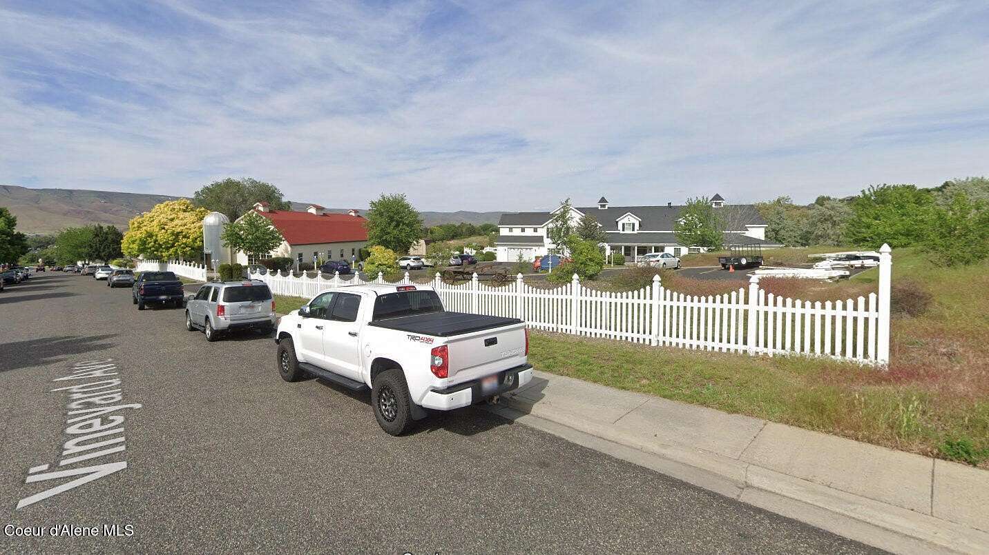 1.19 Acres of Commercial Land for Sale in Lewiston, Idaho