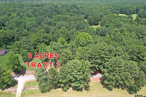 3 Acres of Land for Sale in Clarksville, Texas