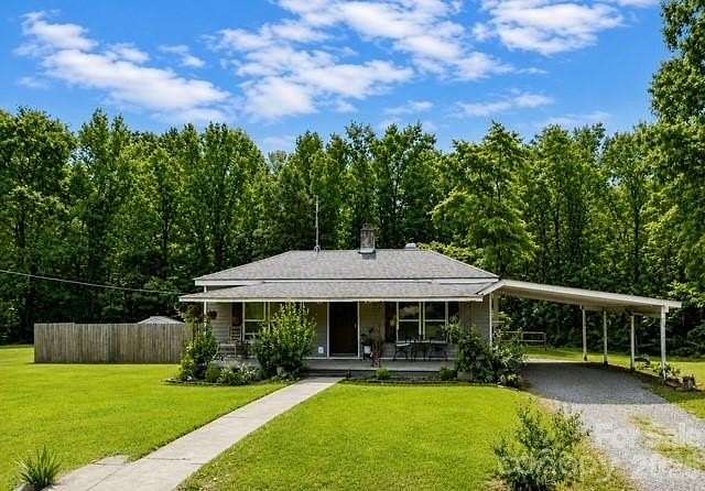 2.25 Acres of Land with Home for Sale in Kershaw, South Carolina
