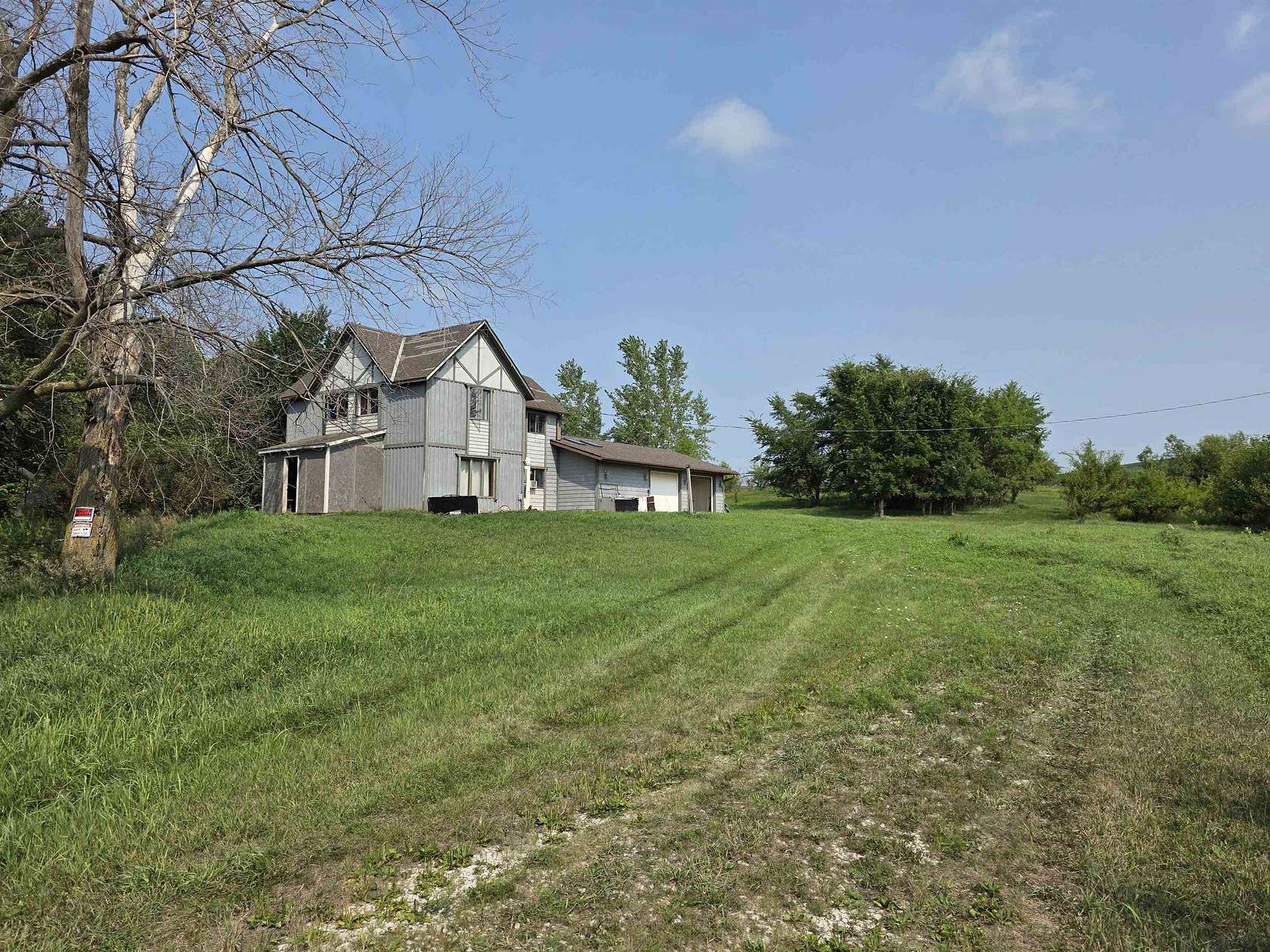5.69 Acres of Land with Home for Sale in Danbury, Iowa