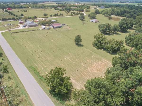 5.13 Acres of Land with Home for Sale in Jones, Oklahoma