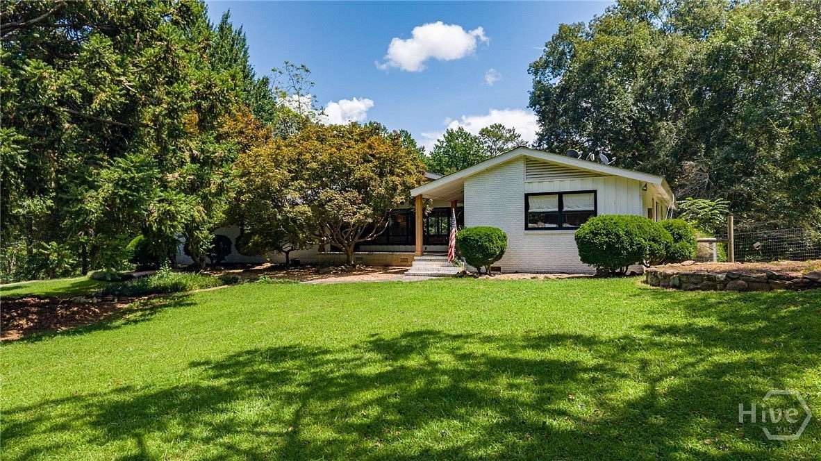 27 Acres of Land with Home for Sale in Hull, Georgia