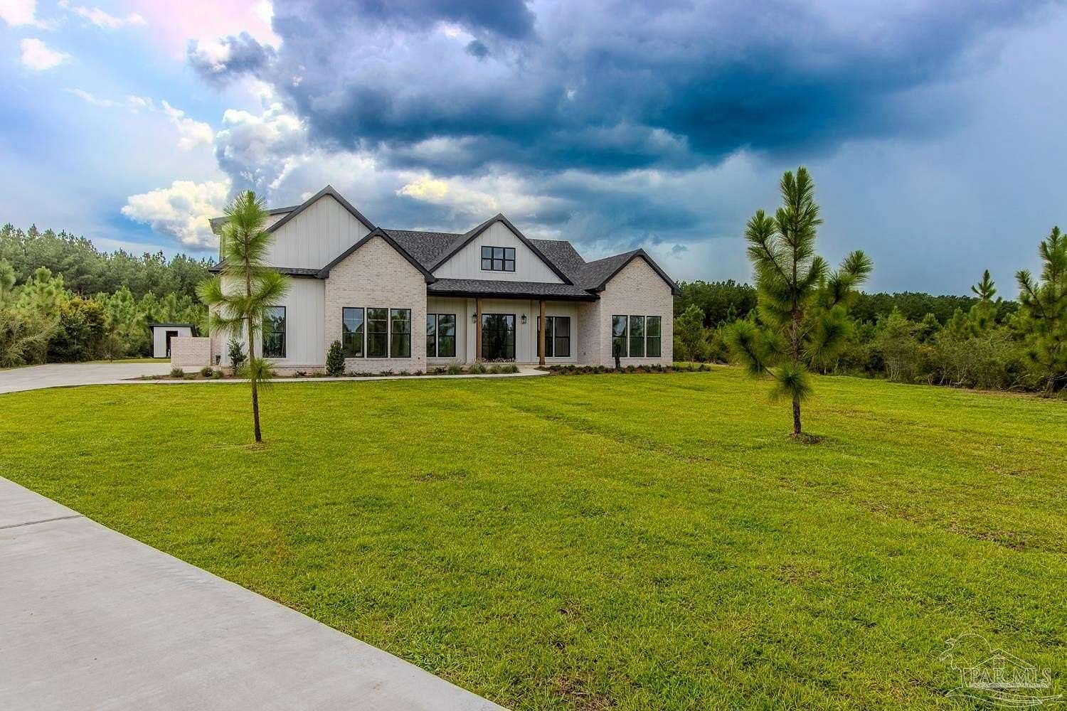 2.15 Acres of Land with Home for Sale in Jay, Florida