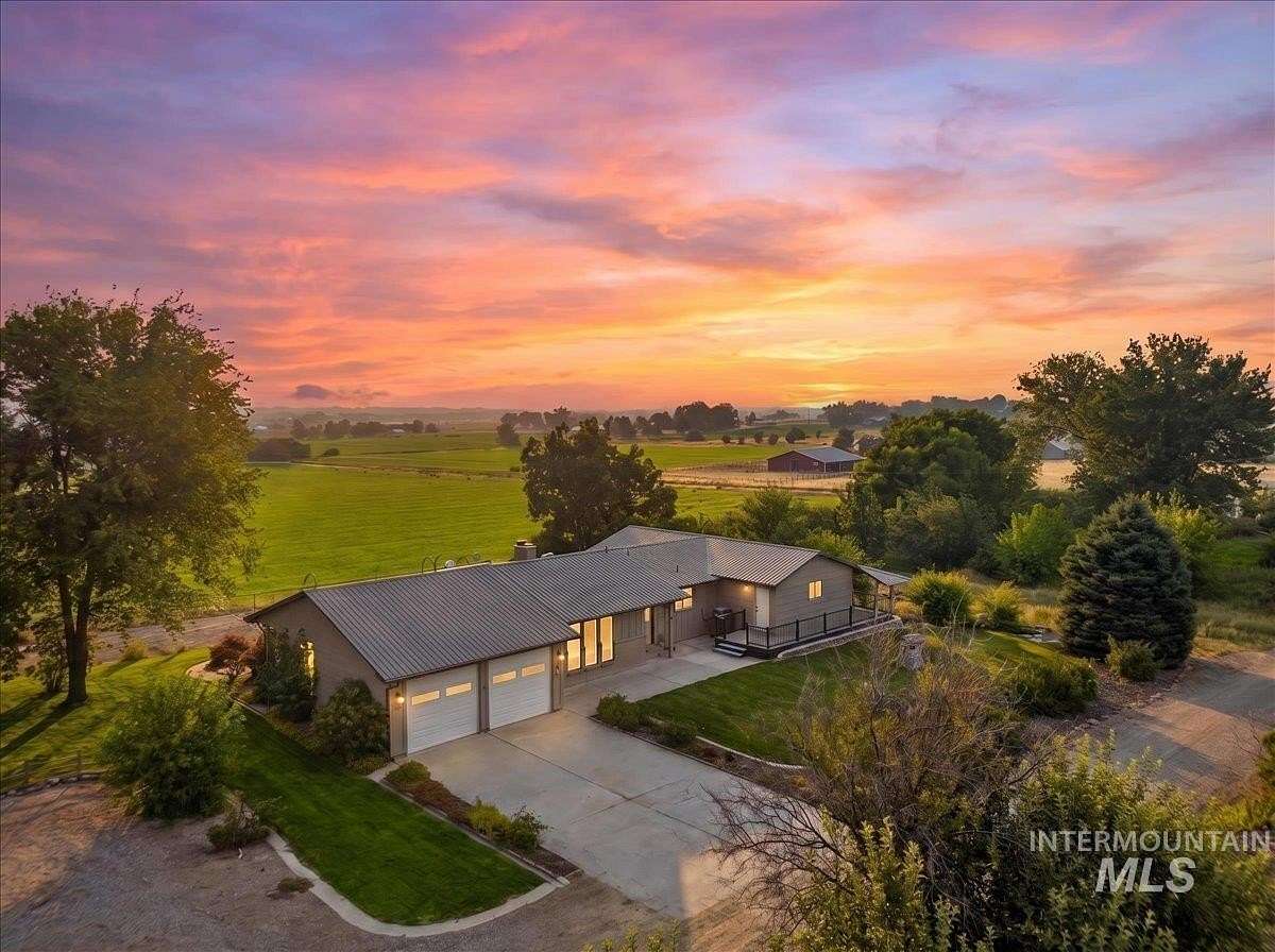 5 Acres of Land with Home for Sale in Emmett, Idaho