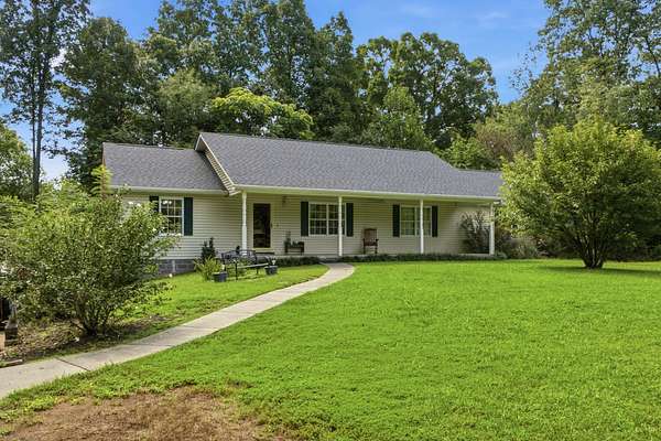 4.8 Acres of Land with Home for Sale in Ringgold, Georgia