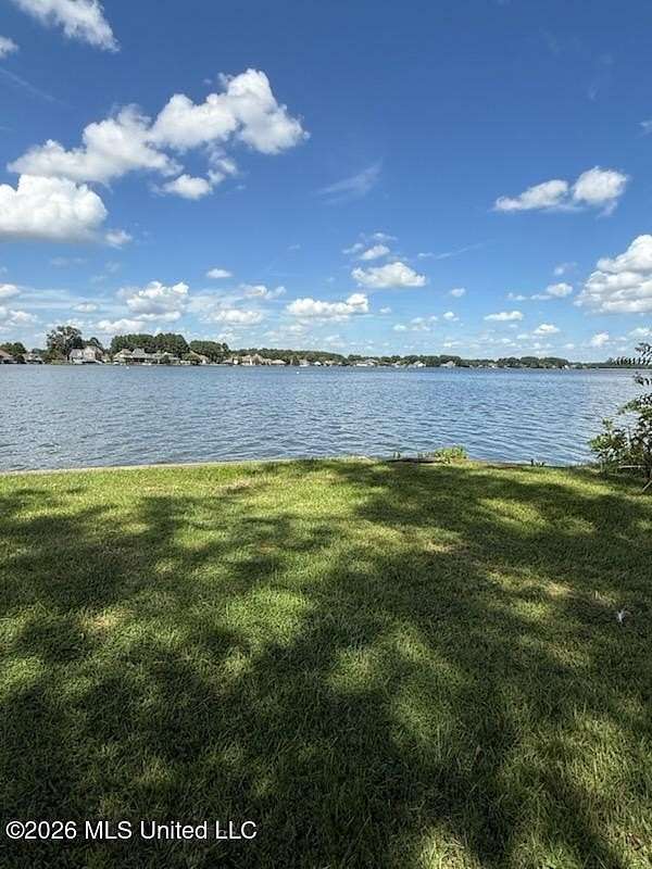 0.9 Acres of Residential Land for Sale in Madison, Mississippi