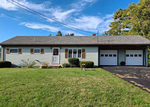 2 Acres of Land with Home for Sale in Cushing, Maine