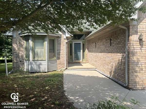 2 Acres of Land with Home for Sale in Columbus, Michigan