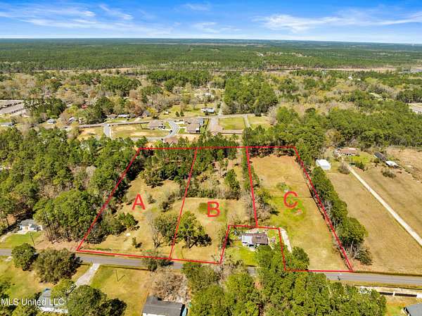 2.27 Acres of Residential Land for Sale in Ocean Springs, Mississippi