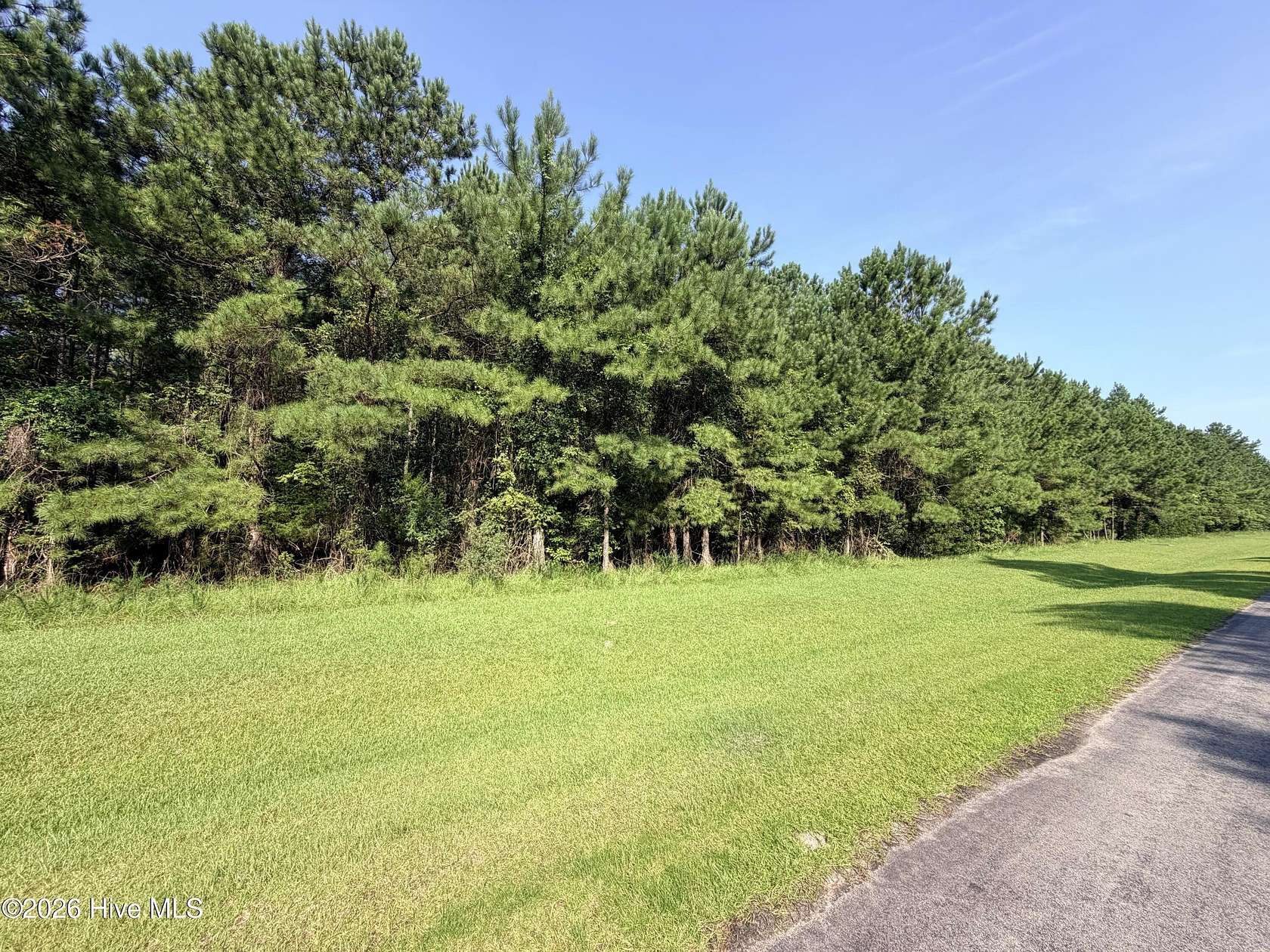 2.13 Acres of Residential Land for Sale in Beaufort Township, North Carolina