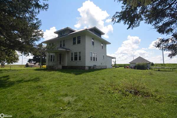 4.32 Acres of Land with Home for Sale in Malcom, Iowa