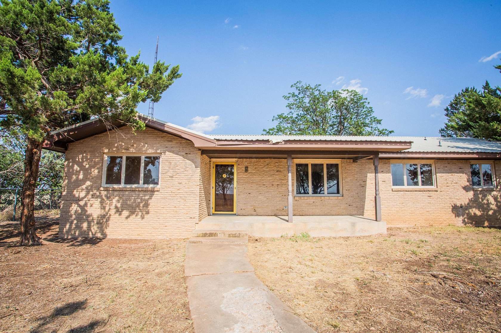 6.25 Acres of Land with Home for Sale in Tulia, Texas