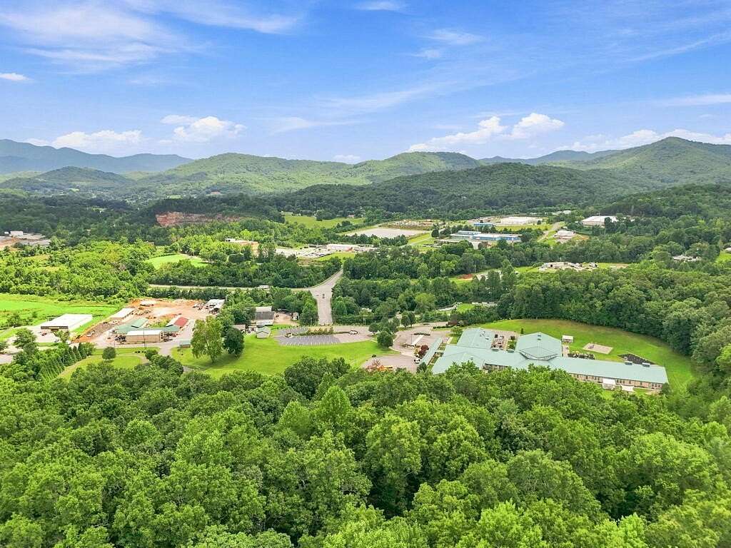 1.1 Acres of Residential Land for Sale in Franklin, North Carolina