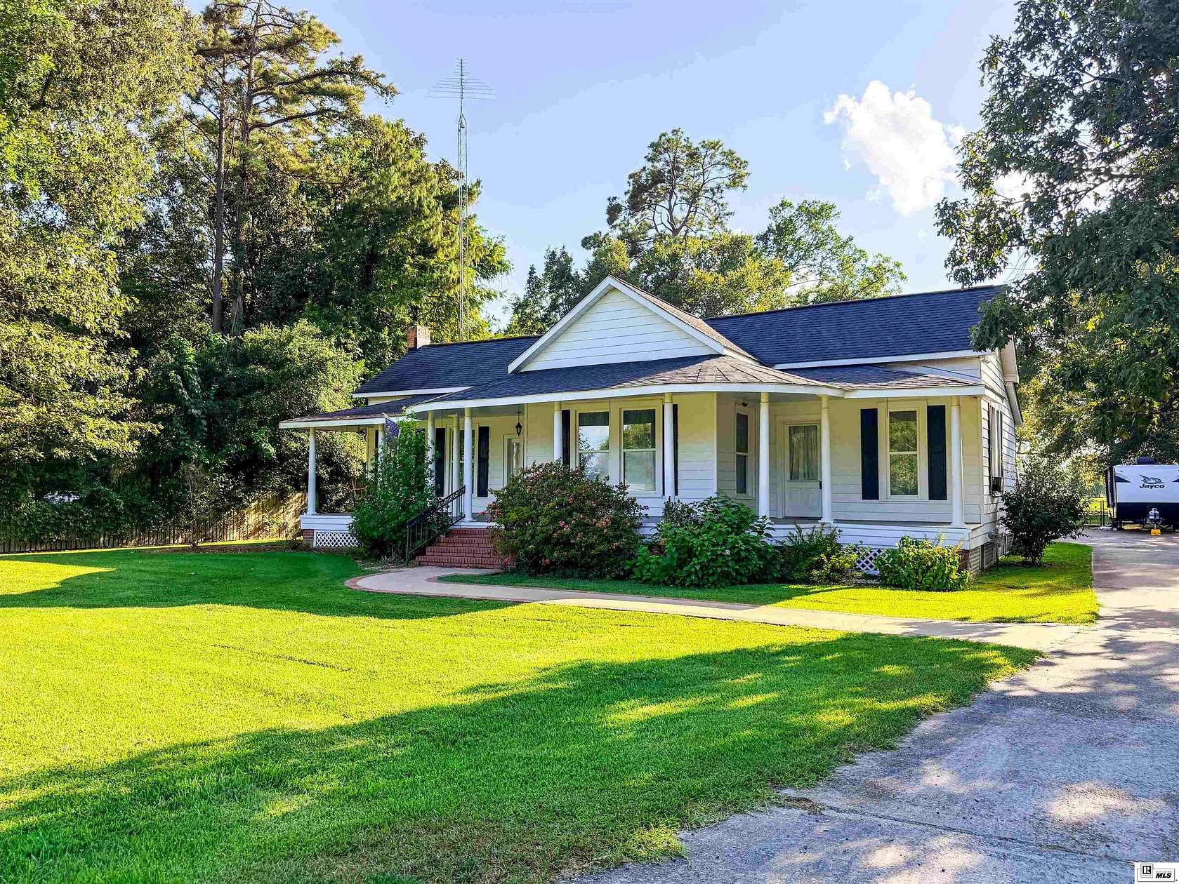 2 Acres of Land with Home for Sale in Winnsboro, Louisiana