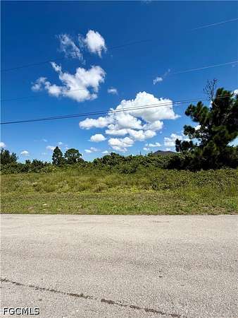 0.5 Acres of Residential Land for Sale in Lehigh Acres, Florida