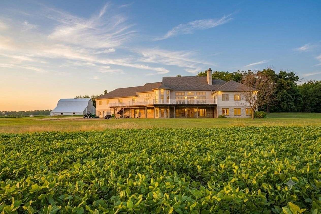 115 Acres of Recreational Land with Home for Sale in New Lisbon, Wisconsin