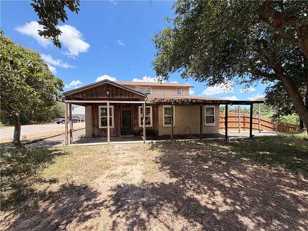 2.69 Acres of Land with Home for Lease in Corpus Christi, Texas