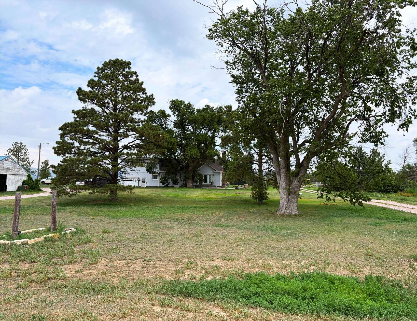 16.2 Acres of Land with Home for Sale in Hemingford, Nebraska