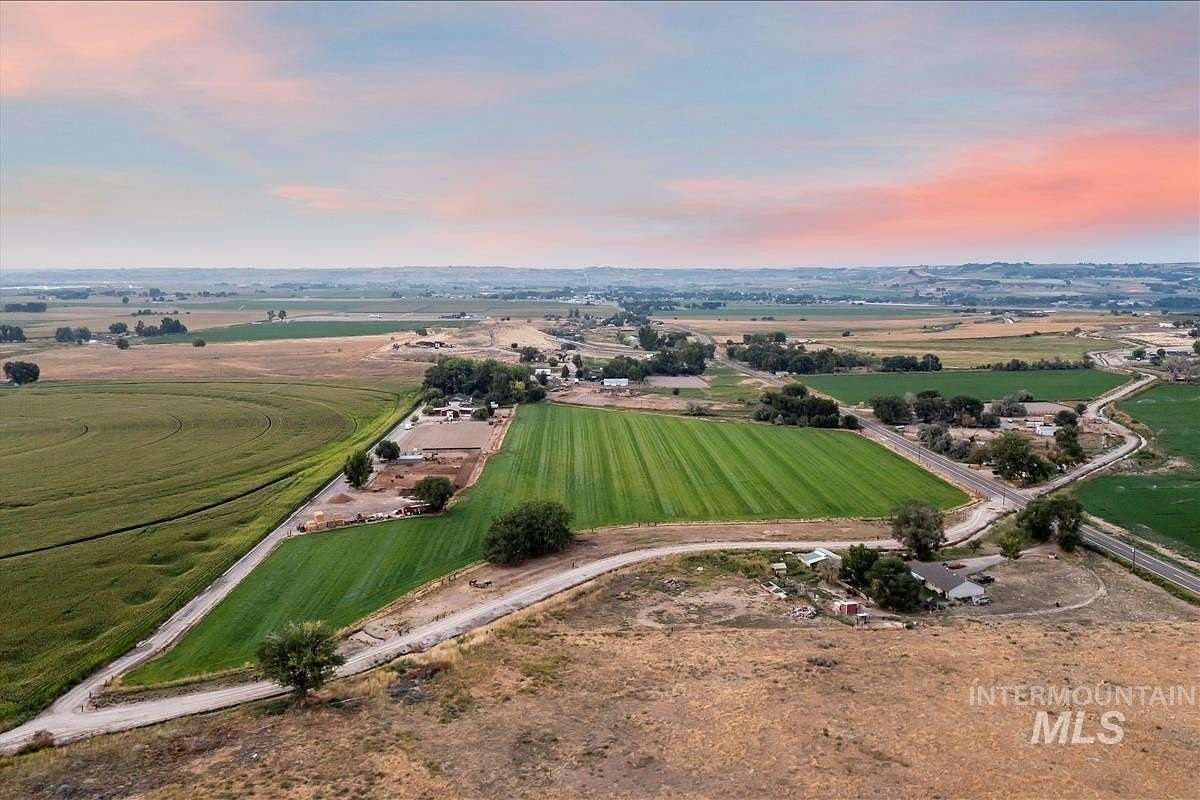 23.6 Acres of Land with Home for Sale in Marsing, Idaho