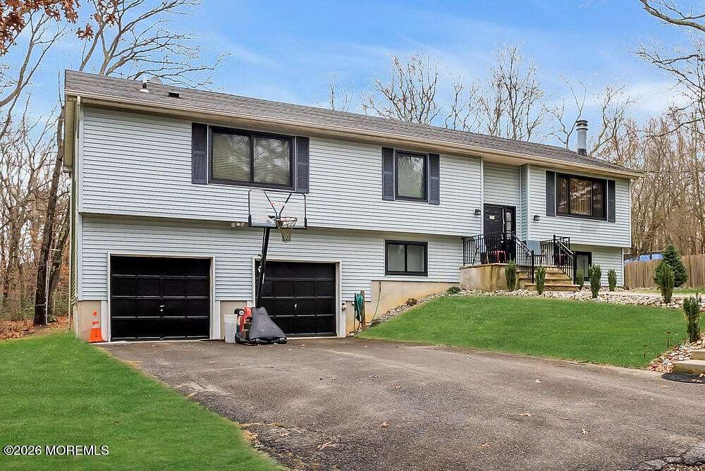 3.9 Acres of Land with Home for Sale in Jackson Township, New Jersey