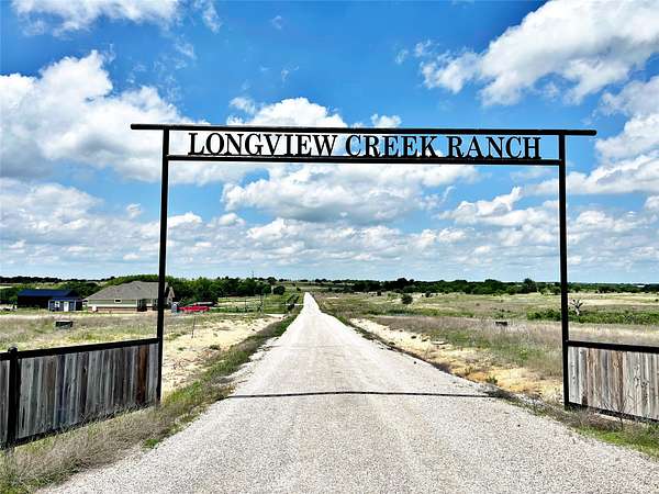 2 Acres of Residential Land for Sale in Itasca, Texas