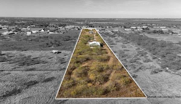 5.79 Acres of Land with Home for Sale in Venus, Texas